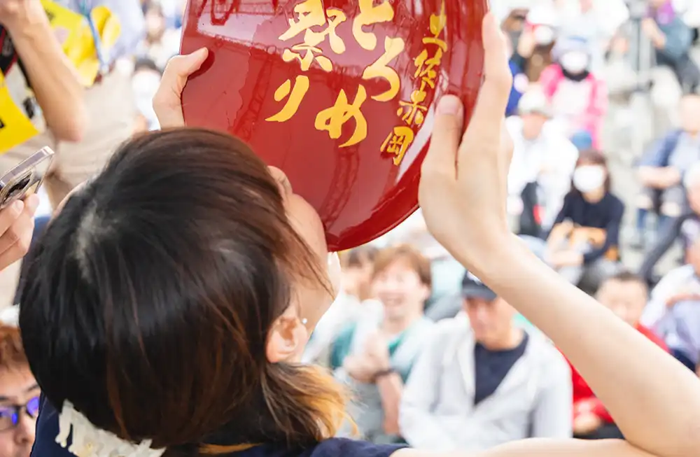 土佐赤岡どろめ祭り