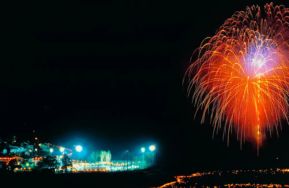 奥物部湖湖水まつり